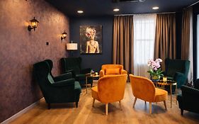 Hotel Dinkli